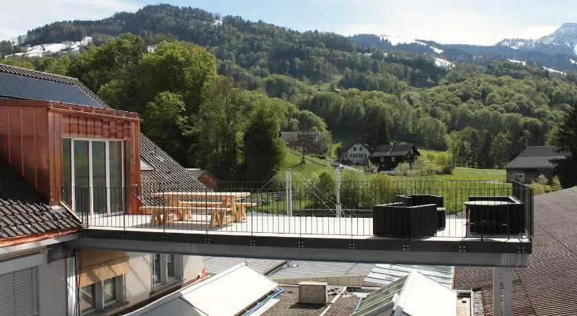 Fuchs at home - Image 1