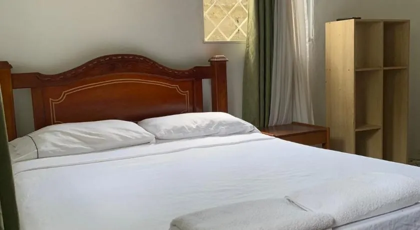 Hostal Santa Clara - Image 1