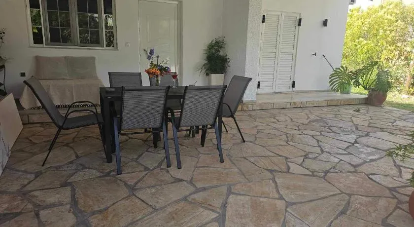 Mitsos House - Image 1