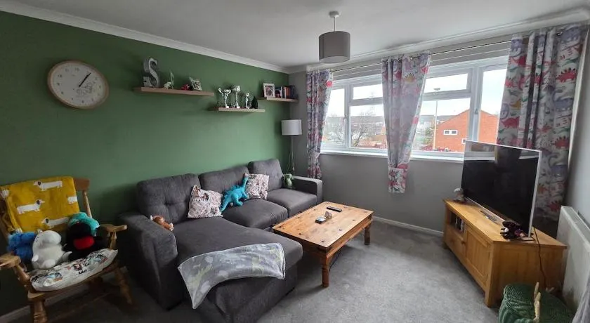 Flat rental for cheltenham raceweek - sleeps 6 - Image 1