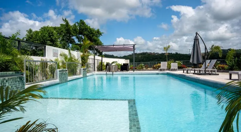 Palms Rooftop Villa - Image 1