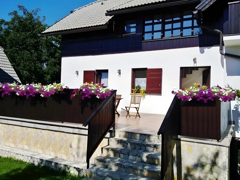 Plitvice Luxury Etno Garden - Image 1