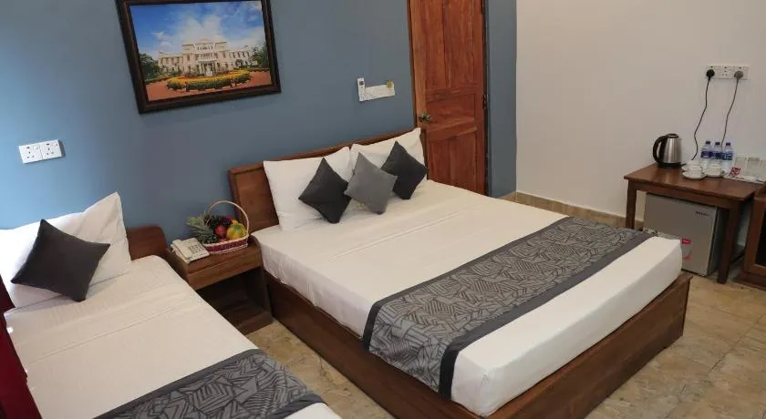 Pearl Island Inn - Image 1