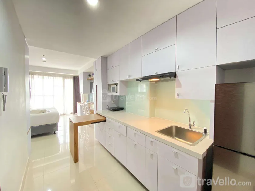 Modern Studio Tamansari Tera Residence By Travelio - Image 1