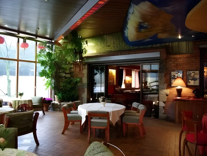 Pažaislis Park Hotel - Image 1