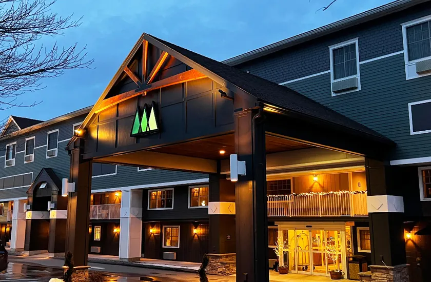 Maine Evergreen Hotel, an Ascend Collection Hotel - Image 1