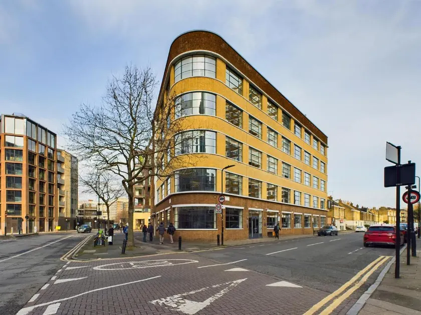 Be London - The Old Street Residences - Image 1