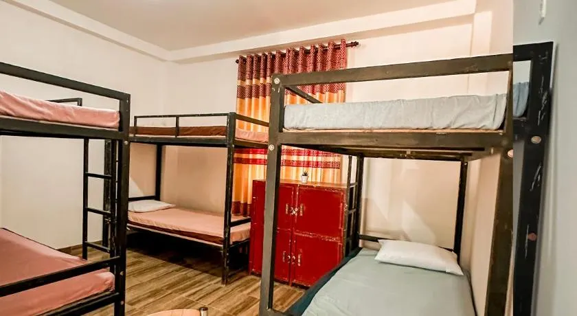Kandy Golden Gate Resort - Image 1