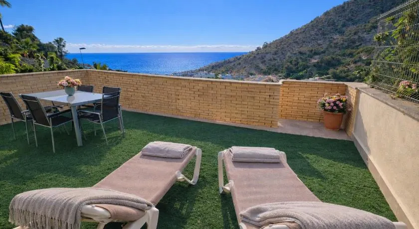 Appartement convivial et familial avec jardin et terrasse | Vue ville | Avec animaux autorisés - Image 1