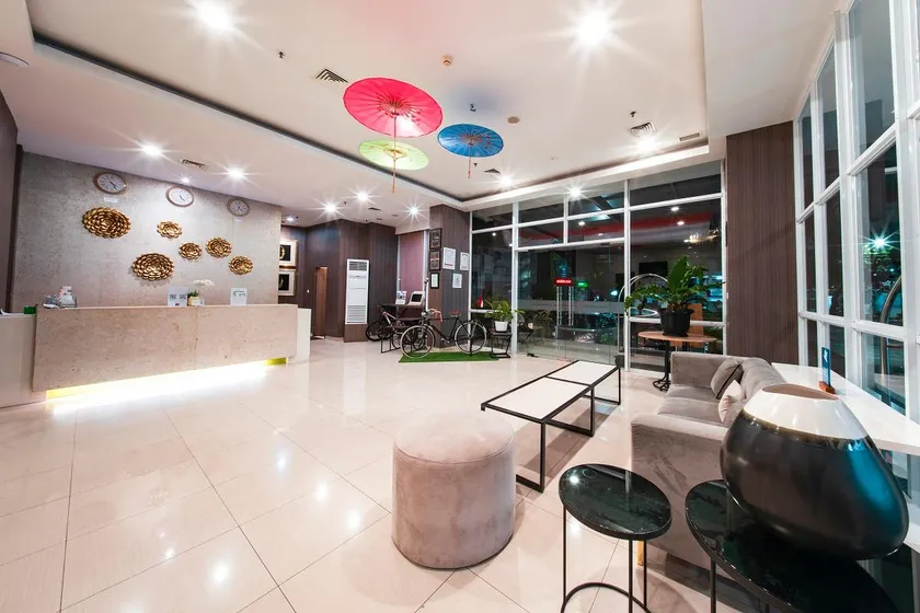 Whiz Prime Hotel Hasanuddin Makassar - Image 1