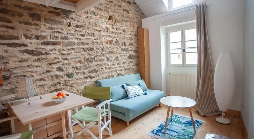 Studio Triplex de Charme Bord de Rance - Image 1