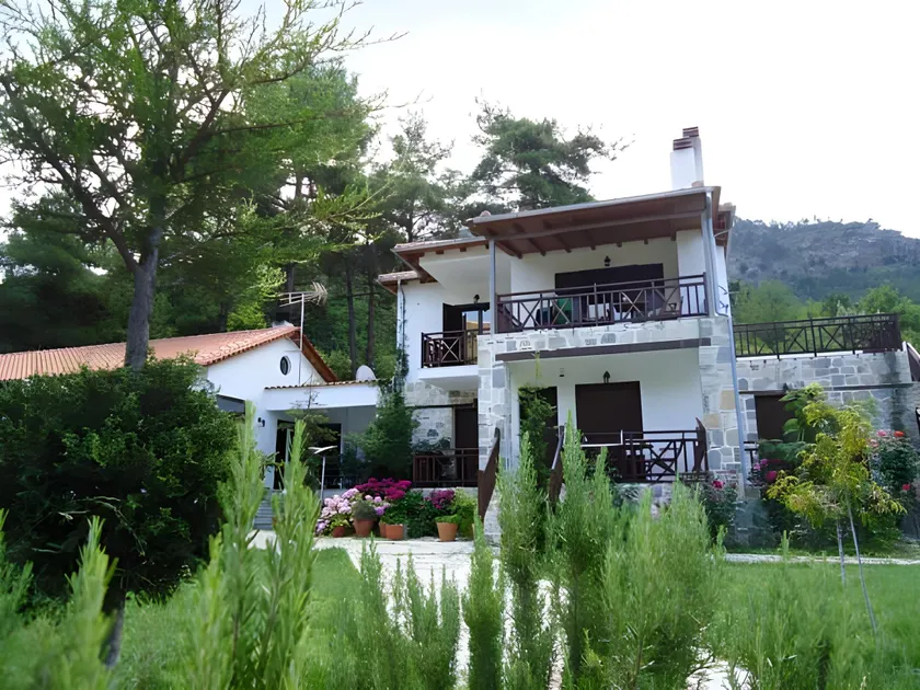Menir Apartments - Image 1