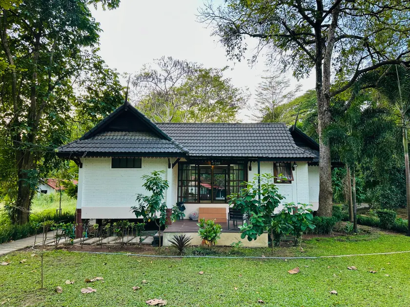 Riverside Haven - Image 1