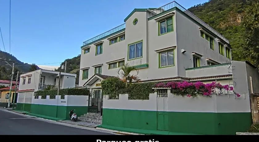 Hotel El Sol - Image 1