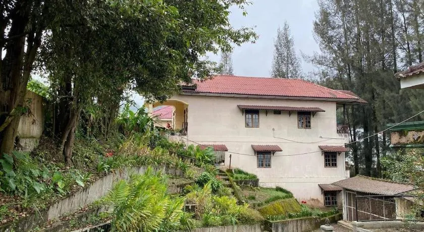 'Nanini Backyard' Home Stay - Image 1