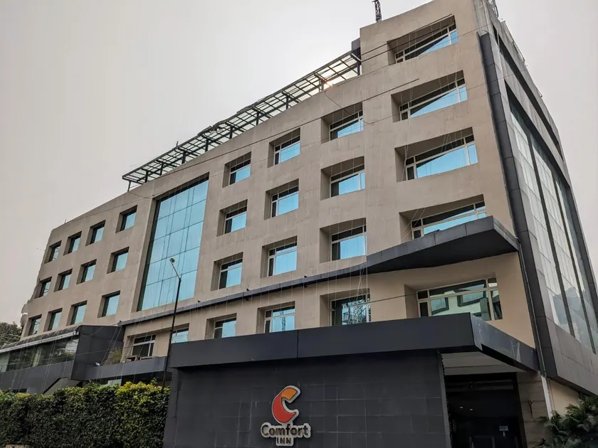 Comfort Inn - Image 1
