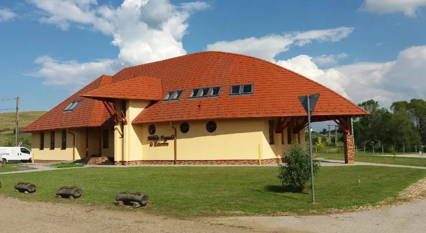 Miklós Fogadó és Étterem - Image 1