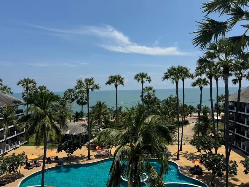 Pattawia Resort & Spa, Pranburi - Image 1