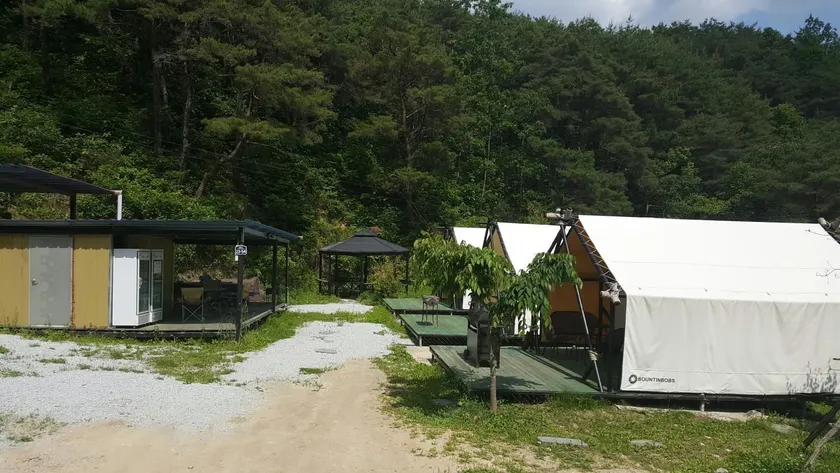 Andong Looksglampingandpam - Image 1