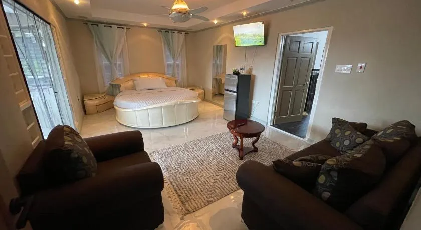 Joy Luxury Estate Villa - Image 1