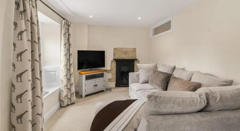 The Snug at Arlington Mill - Image 1