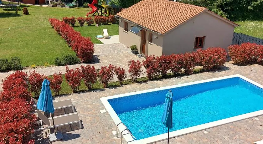 Guest house Flora - Image 1