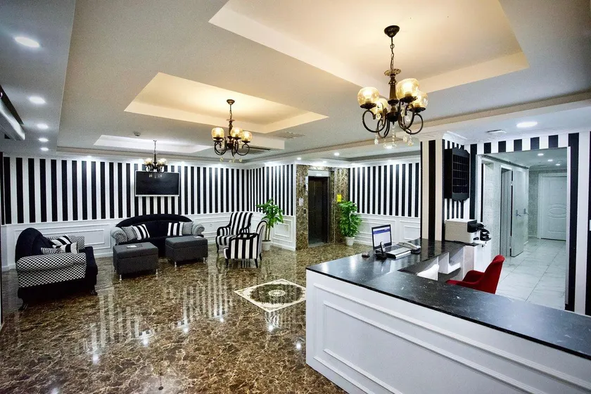 Cnr İnci Hotel - Image 1
