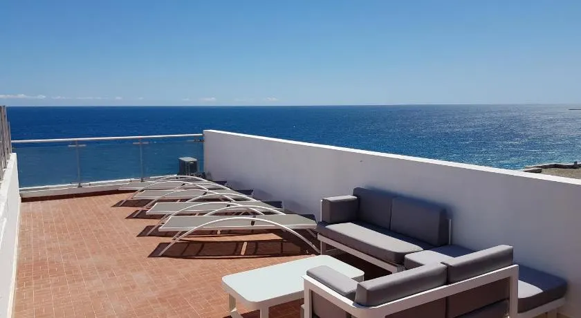 Appartement 3 pièces Nice Promenade des anglais dernier étage vue mer solarium - Image 1