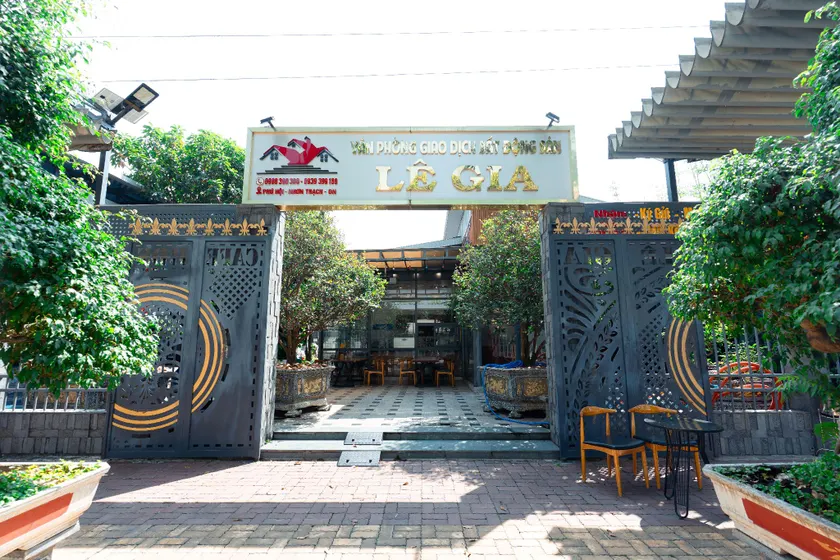Lê Gia Hotel - Image 1