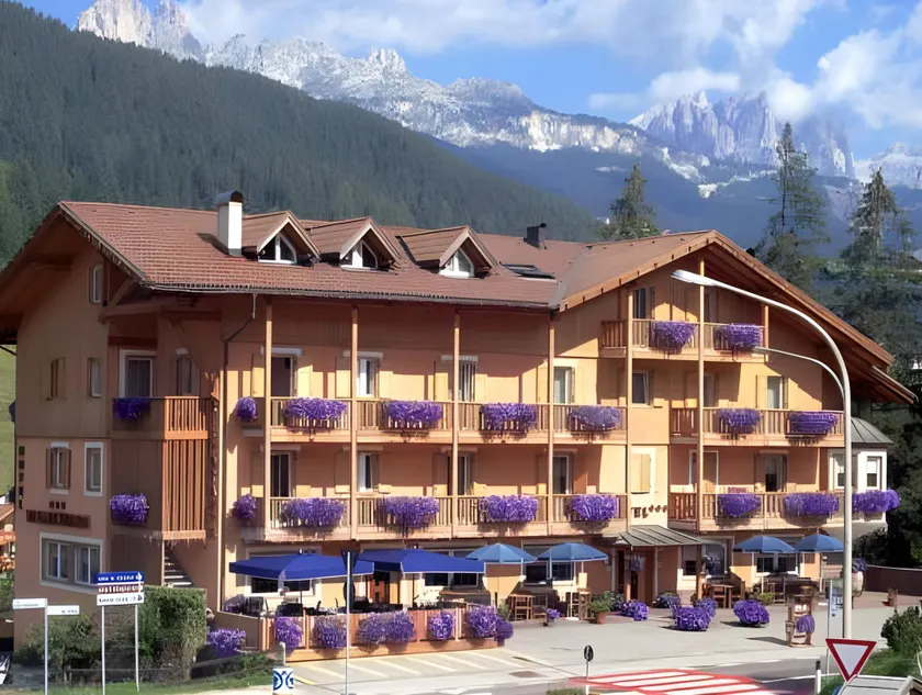 Hotel Vallechiara - Image 1