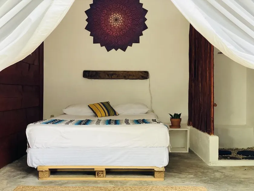 El Búho Bacalar Eco-Cabañas Hostal - Image 1