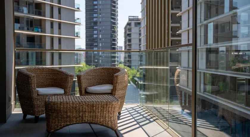 @UptownLiving - Image 1