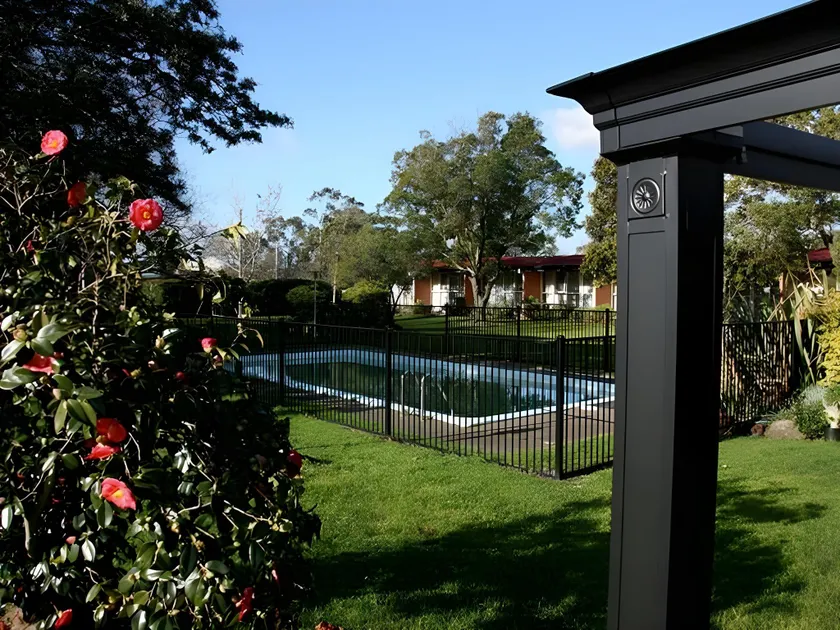 Captains Lodge International - Image 1