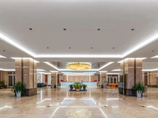 Jinyutang Hotel - Image 1