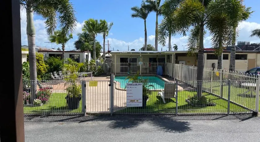 Premier Caravan Park - Image 1