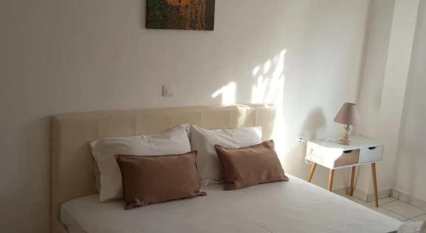 Snuggery Elegant Apartment - Image 1