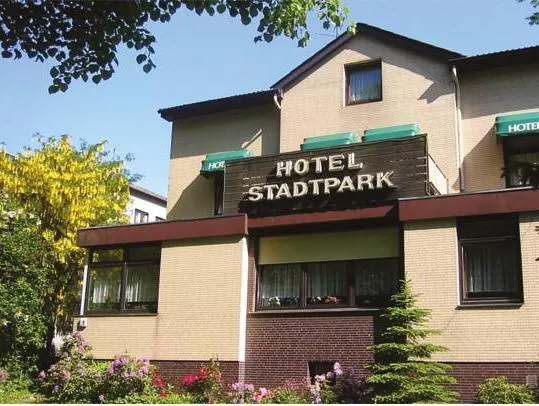 ApartHotel Stadtpark - Image 1