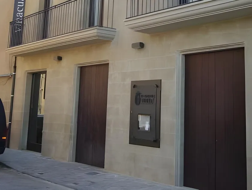 Hotel Vinacua - Image 1