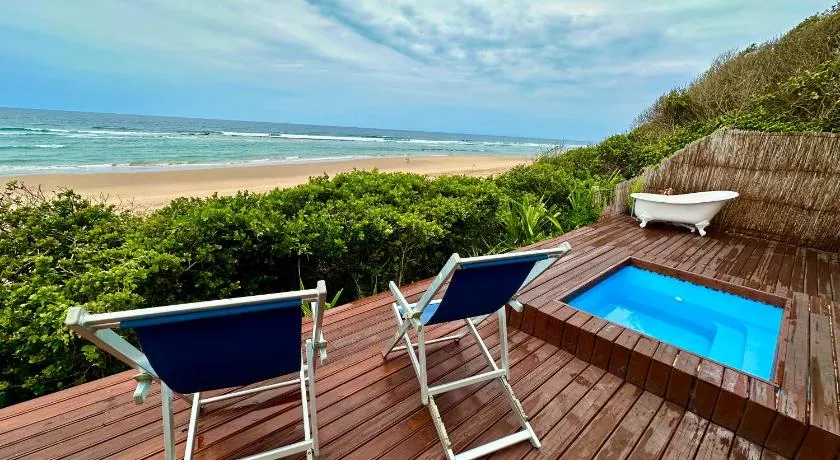 Baleia Azul Beachfront Tent 7 - Image 1