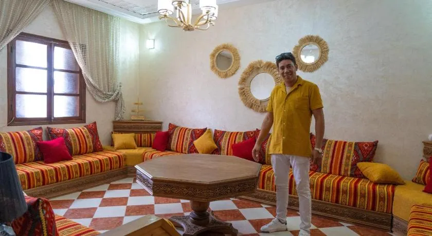 Riad SARSAR airport - Image 1