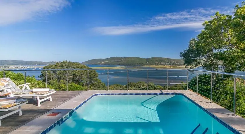 Stunning Villa with pool and views of Knysna - Image 1