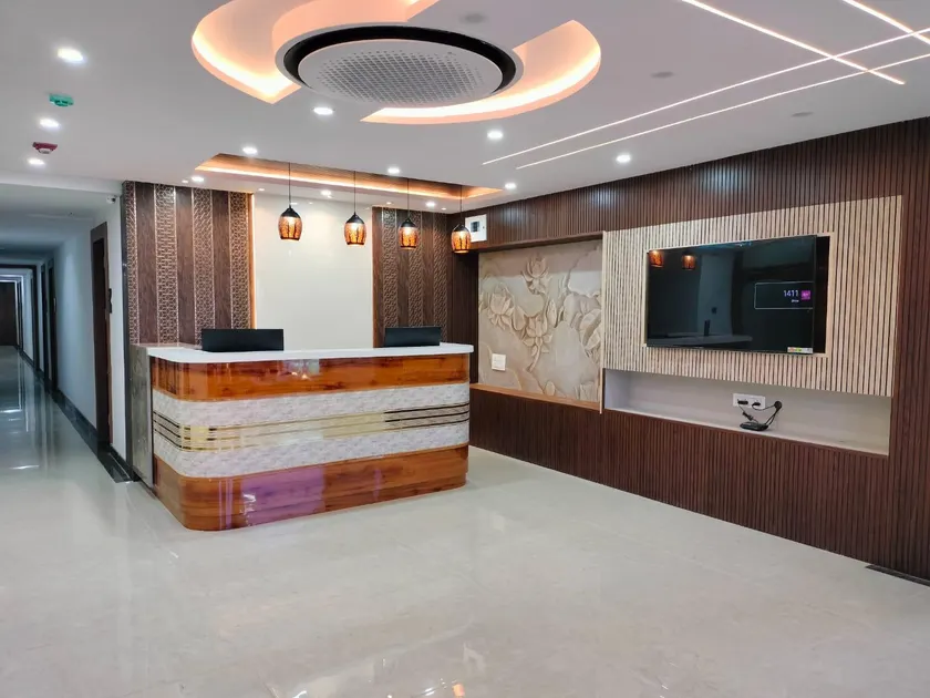 Hotel Eyrie Nest Bangalore - Image 1