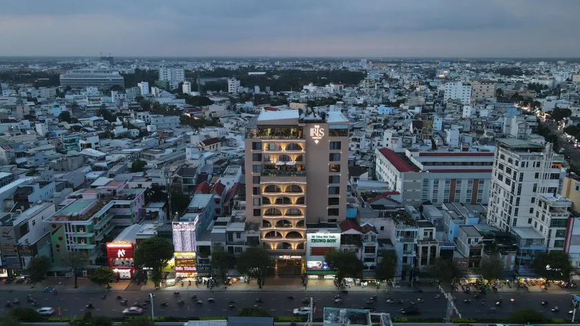 The IRIS SIGNATURE HOTEL AND SPA - Image 1