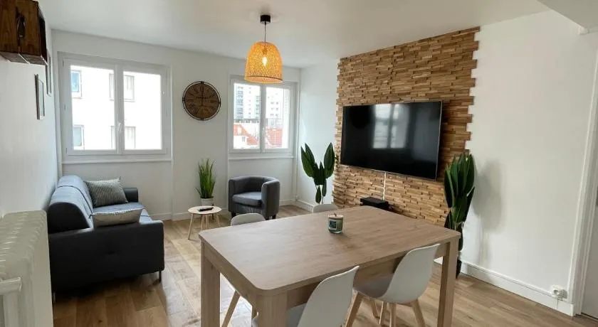 Le Zen - Wifi - Netflix - 3 chambres - Parking - Image 1