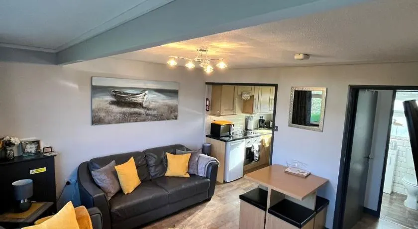 44 Sundowner Hemsby - Image 1