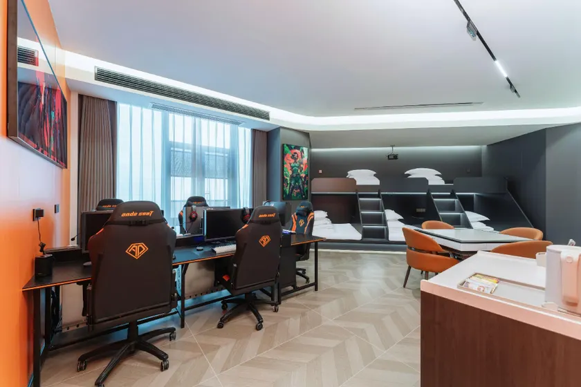 Buddington Esports Hotel (Runda International Branch) - Image 1