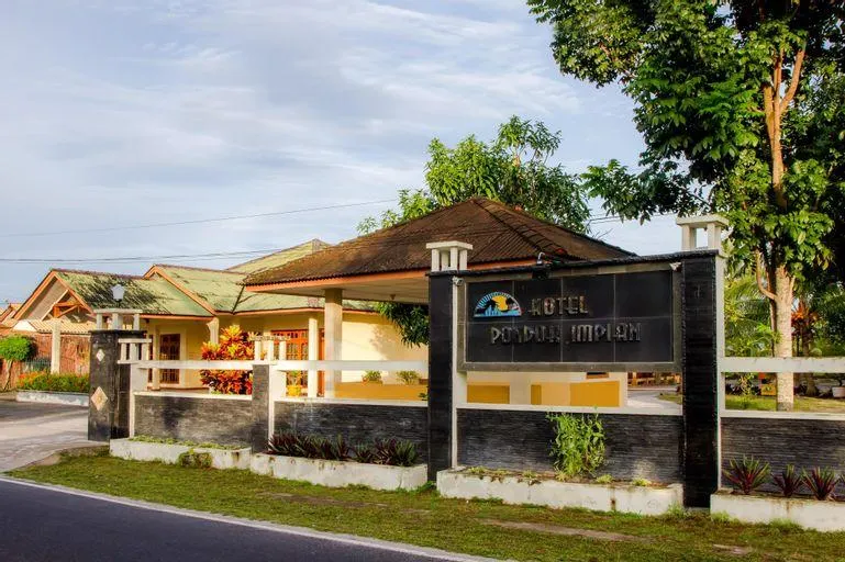Grand Pondok Impian - Image 1