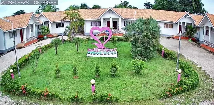 The Good House (Room on Request) - Image 1