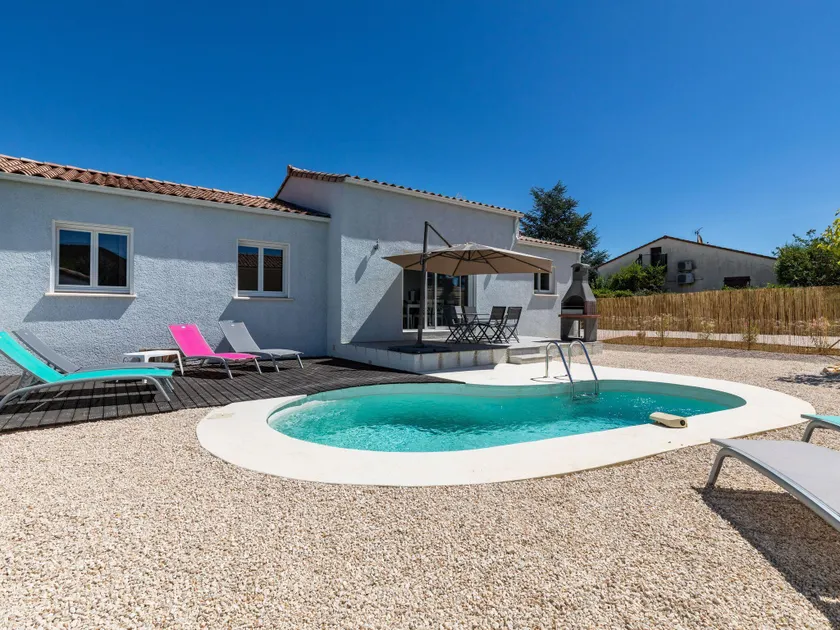 Idyllic Villa in Vallon-Pont-d'Arc near Ardeche River - Image 1