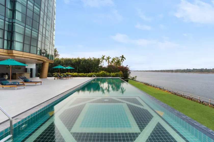 Naka-Raj Escape Hotel - Image 1